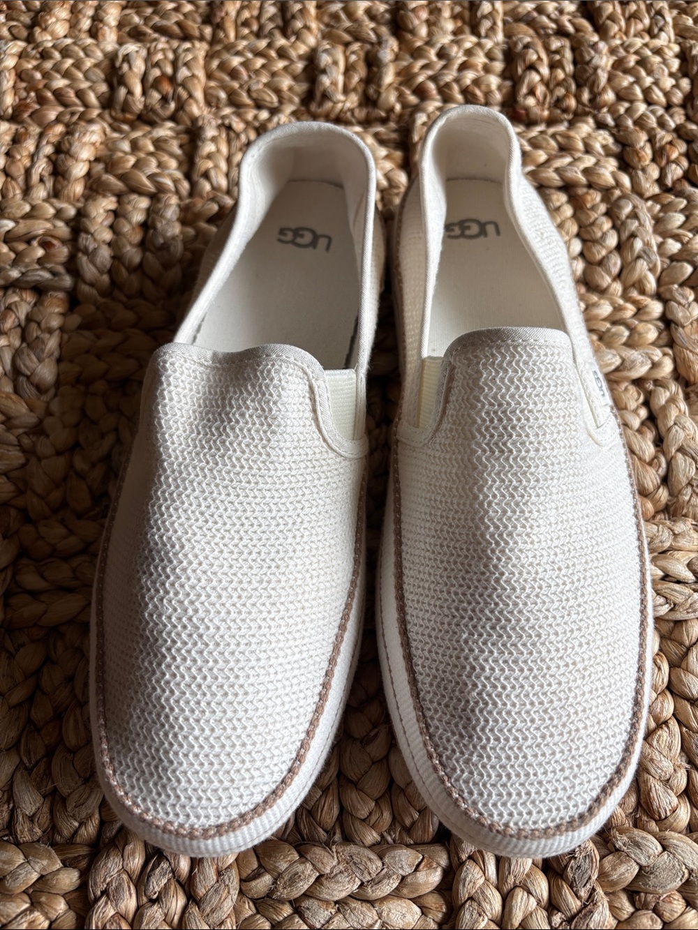 UGG Women’s Bren Slip-On Sneaker-size 9